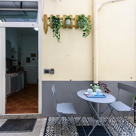 Murales In Bed Spagnoli *