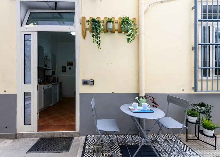 Murales In Bed Spagnoli *