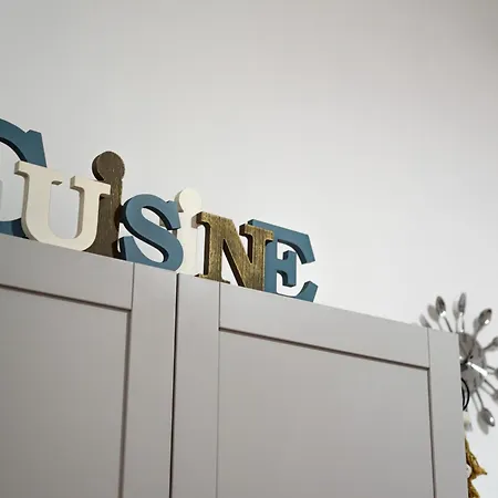 Murales In Bed Spagnoli *