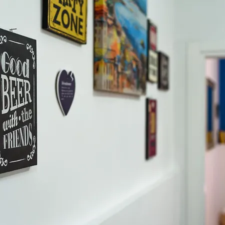 Murales In Bed Spagnoli Neapel